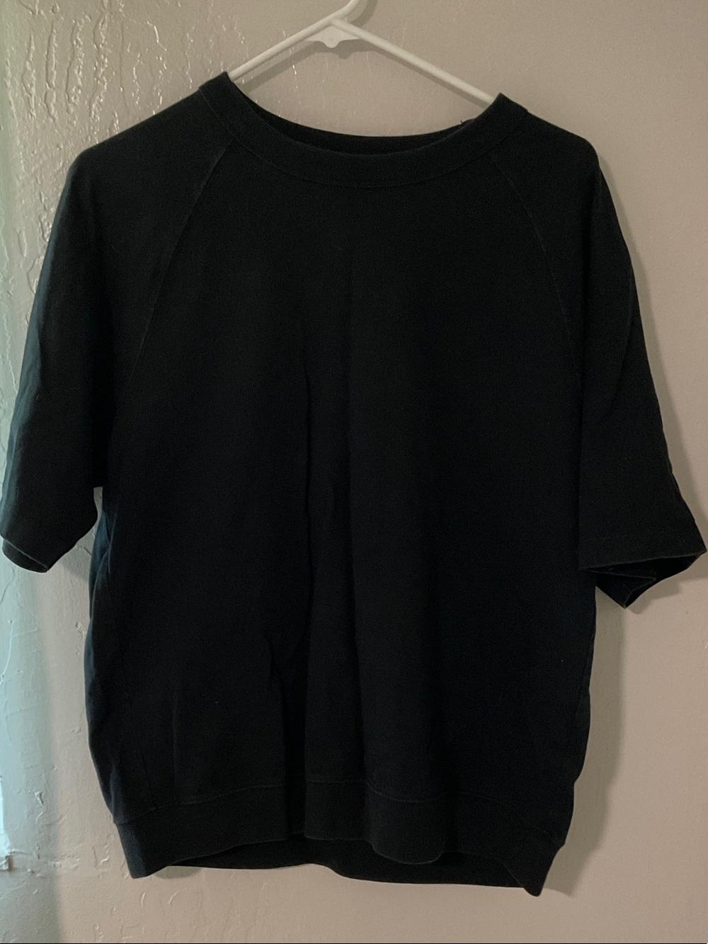 Uniqlo Black Crewneck Tee